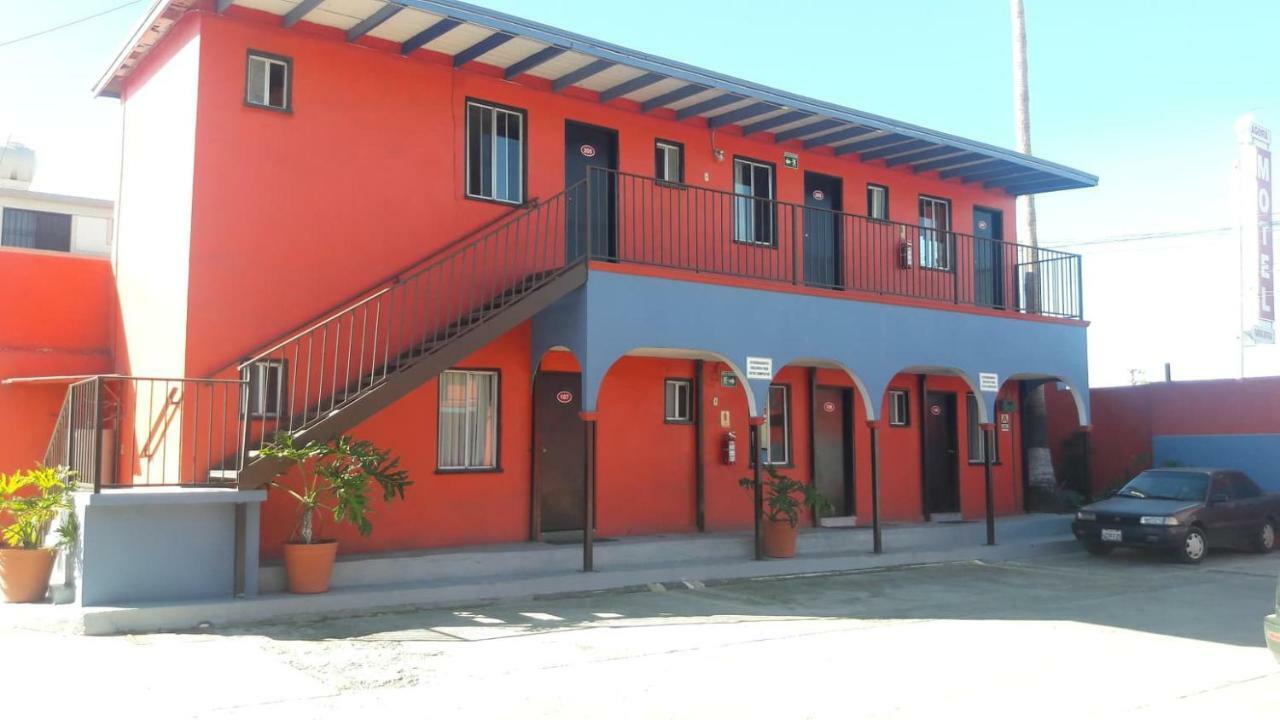 Motel Agora Ensenada Zewnętrze zdjęcie