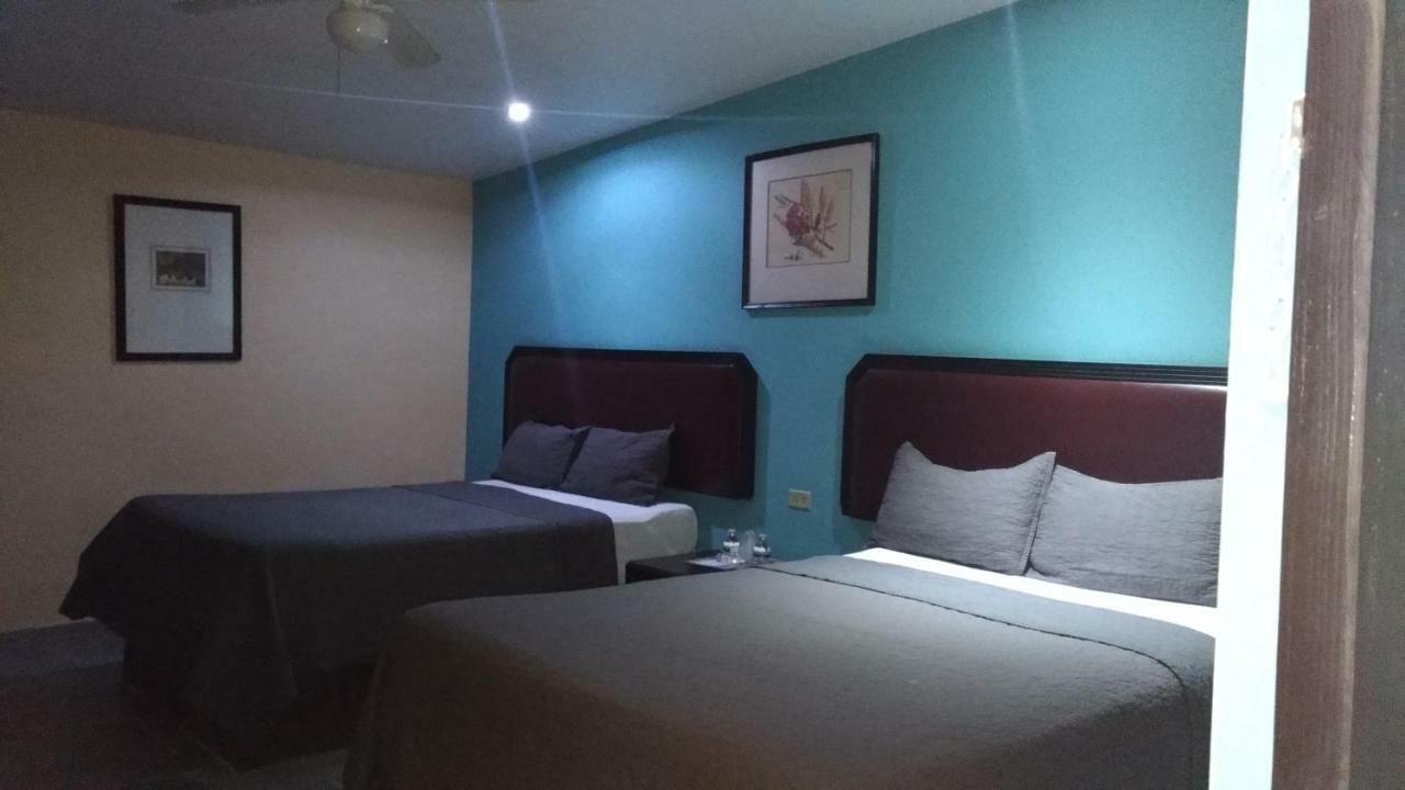 Motel Agora Ensenada Zewnętrze zdjęcie